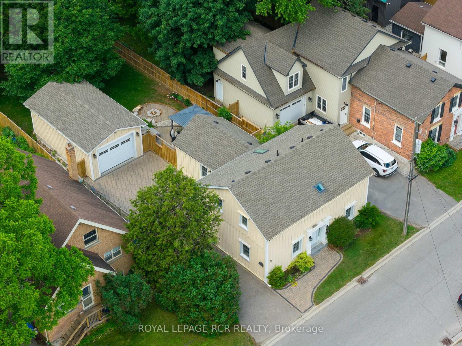 90 Mill Street, Orangeville, Ontario  L9W 2M7 - Photo 2 - W13464974