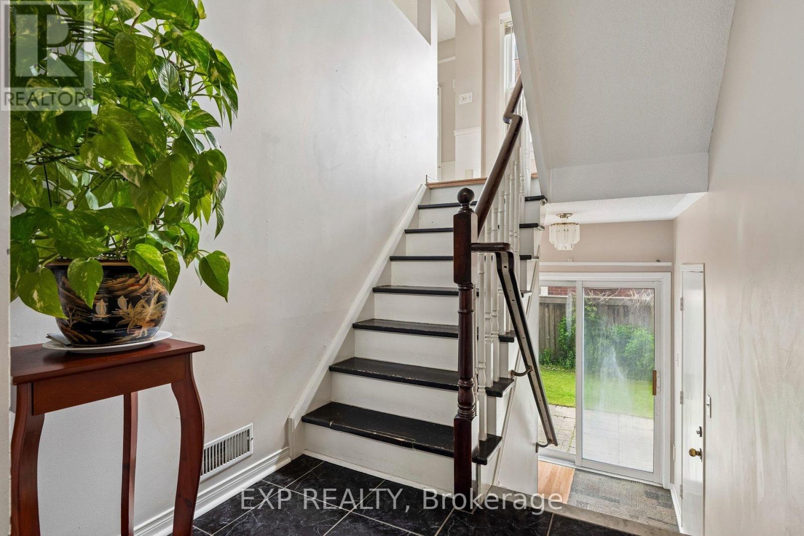 42 - 630 Evans Avenue, Toronto, Ontario M8W 2W6 - Photo 3 - W13464980