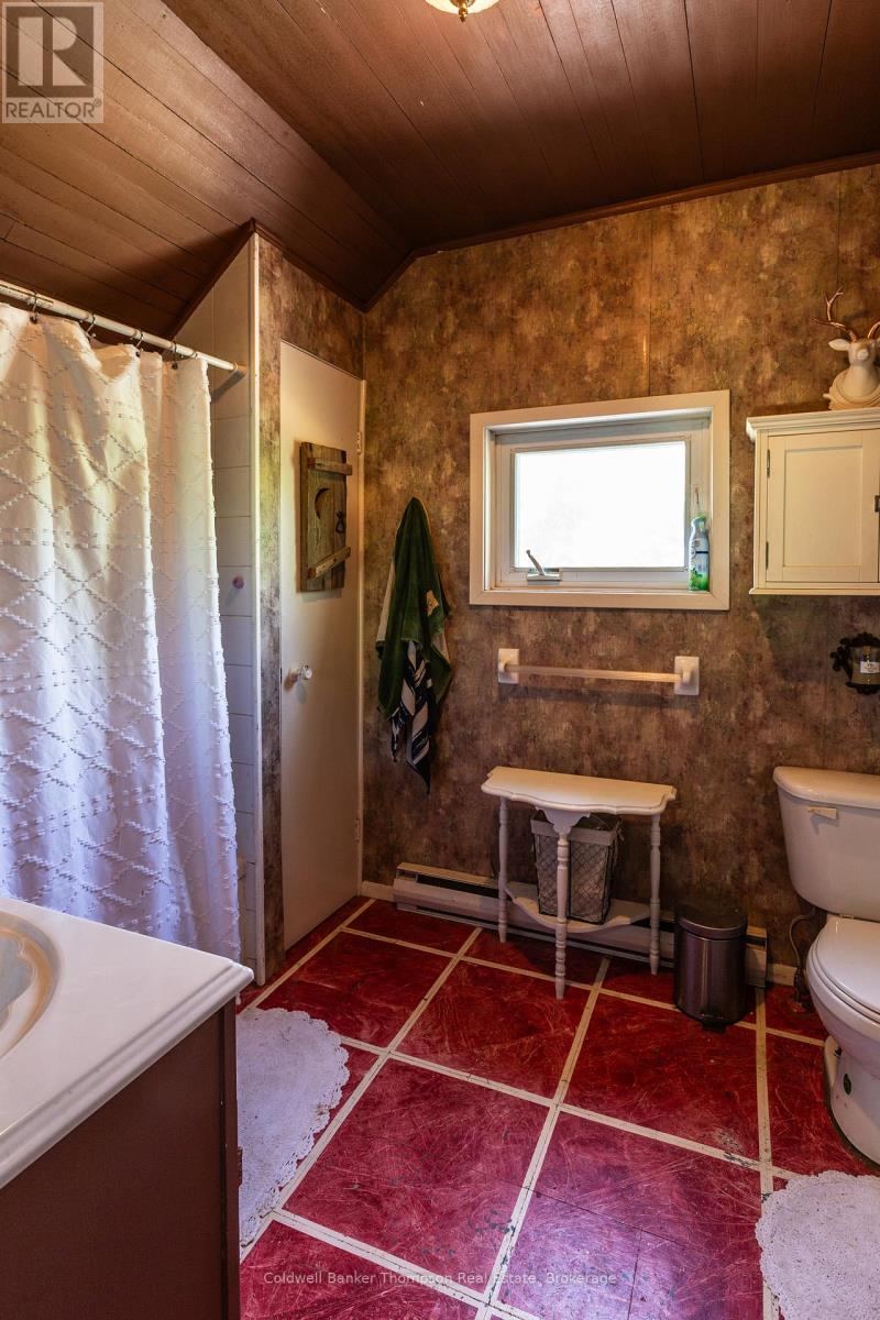 421 Lindgren Road E, Huntsville, Ontario P1H 1Y6 - Photo 27 - X13465054