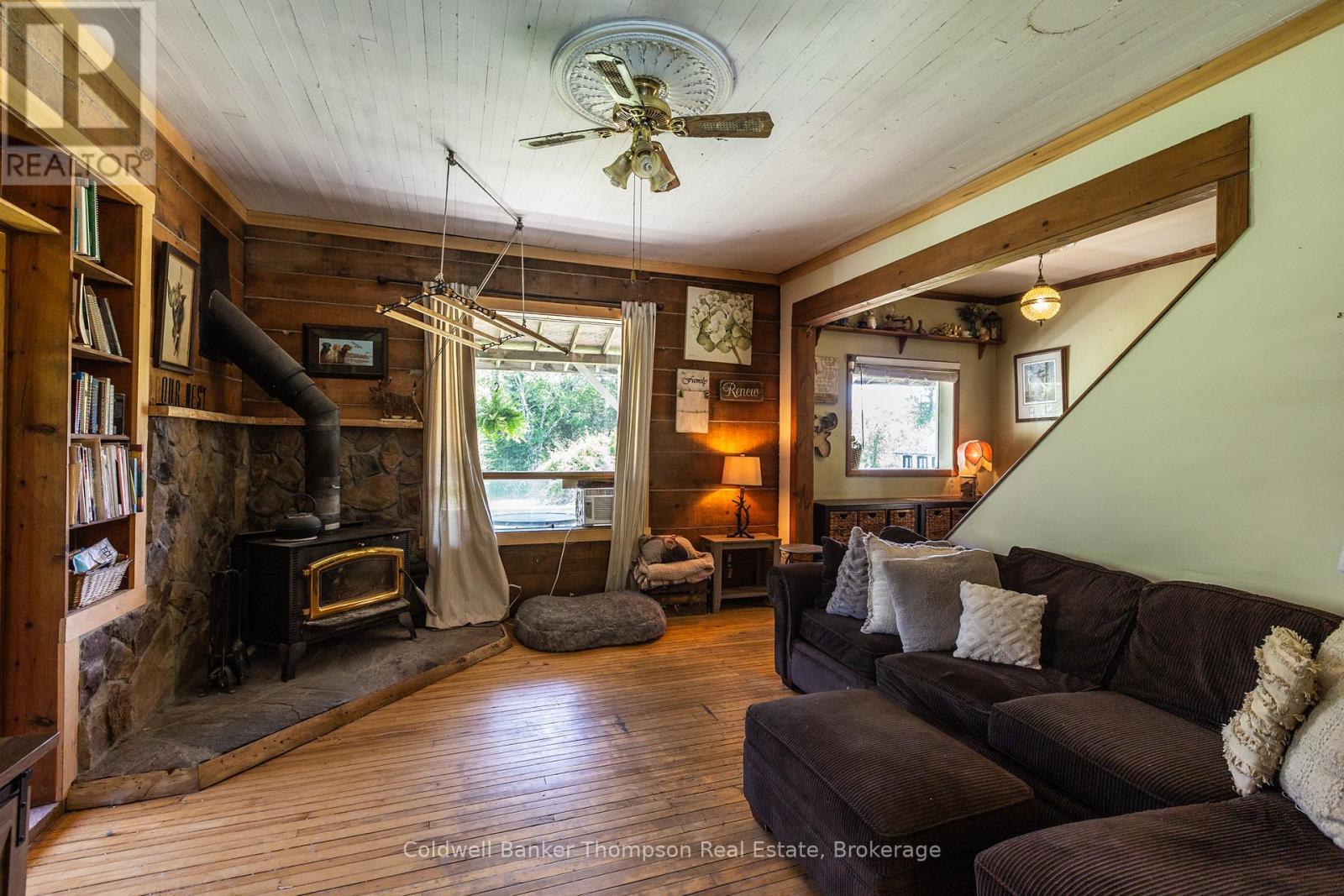 421 Lindgren Road E, Huntsville, Ontario P1H 1Y6 - Photo 9 - X13465054