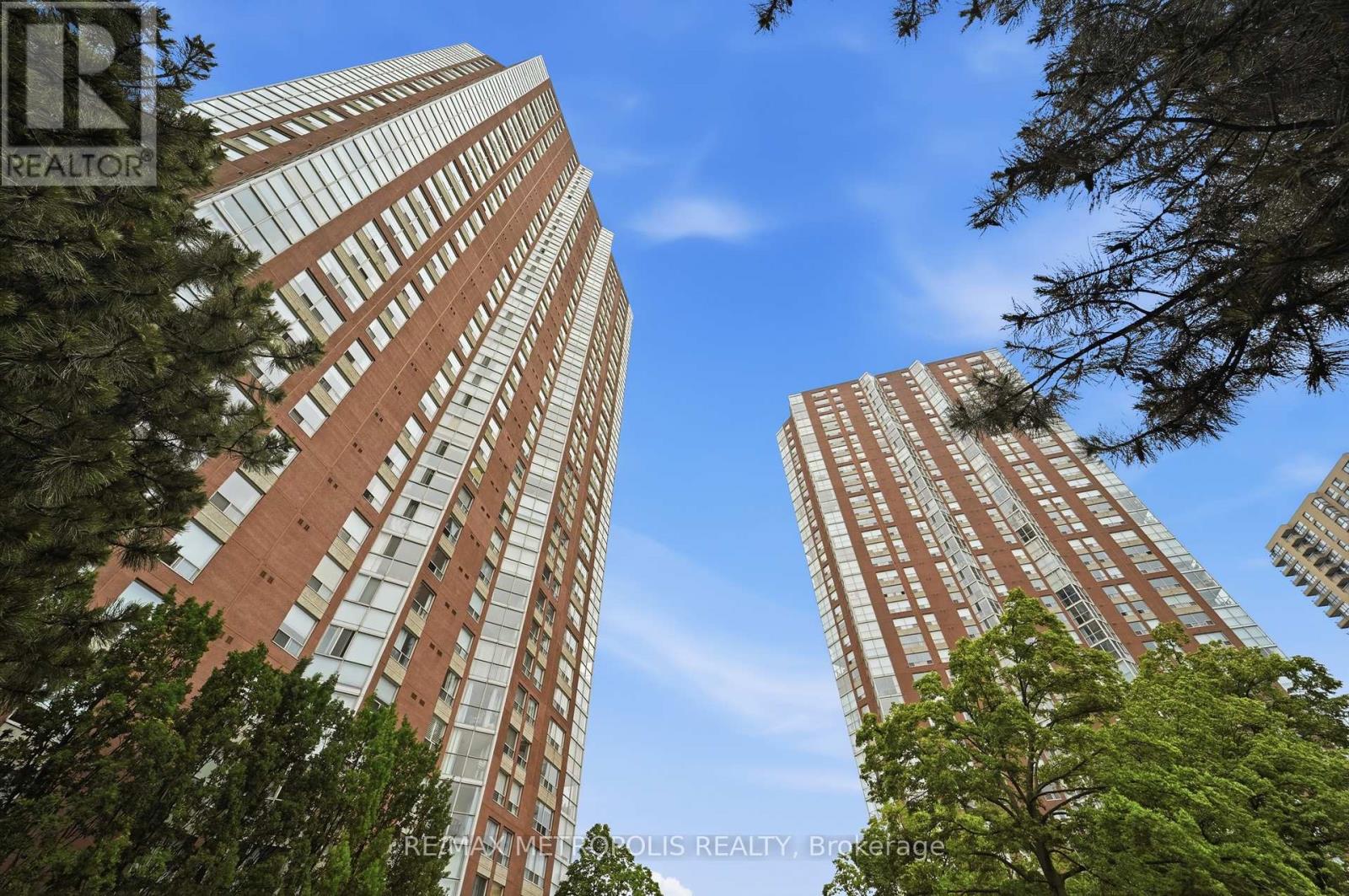 1604 - 5 Concorde Place, Toronto, Ontario M3C 3M8 - Photo 19 - C13464998