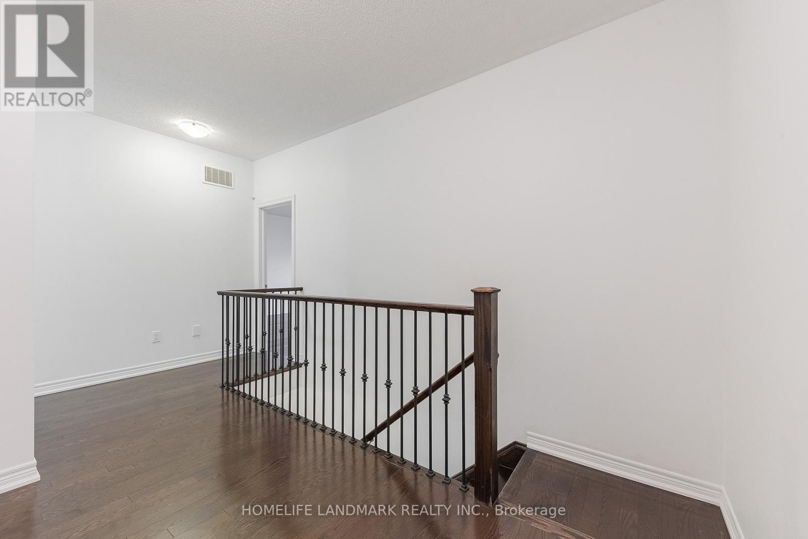 7 Plantain Lane, Richmond Hill, Ontario L4E 1B8 - Photo 13 - N13465012