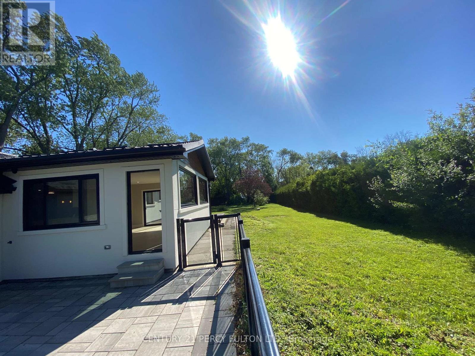 2 Walkers Lane, Georgina, Ontario L4P 3C8 - Photo 27 - N13465018