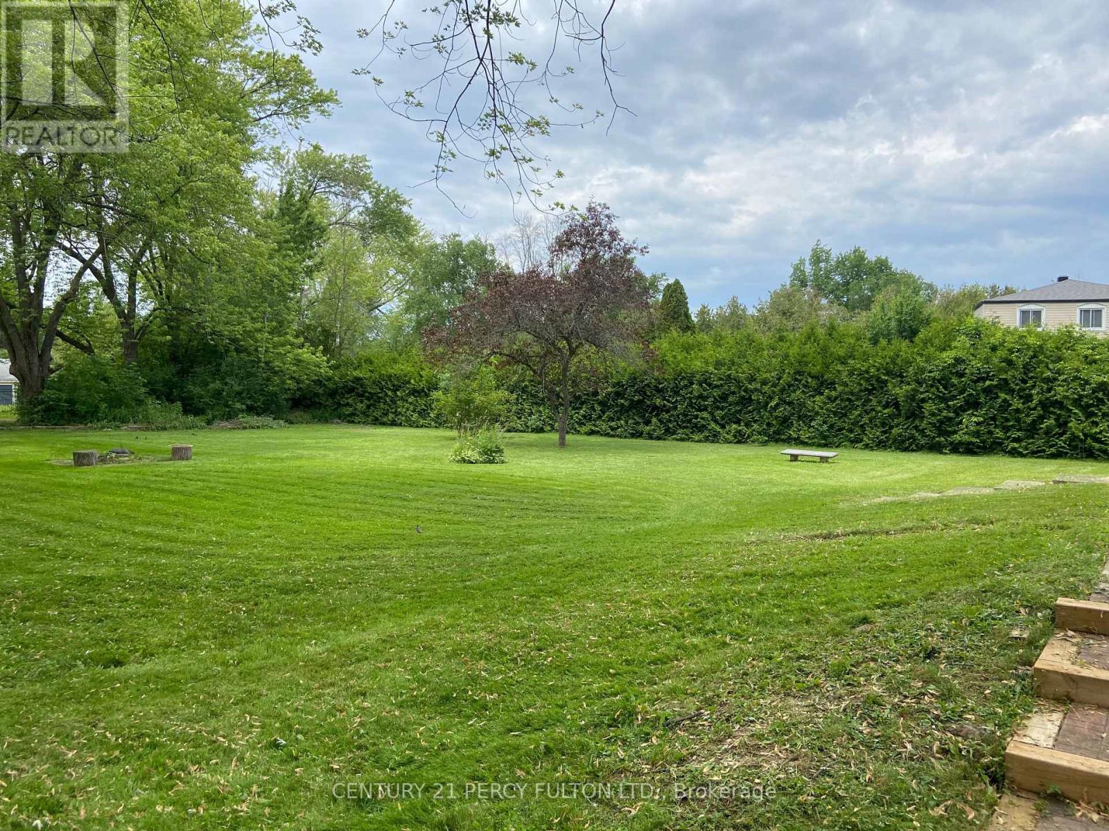 2 Walkers Lane, Georgina, Ontario L4P 3C8 - Photo 29 - N13465018