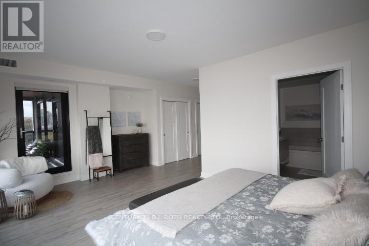 301 - 185 Dunlop Street E, Barrie (City Centre), Ontario  L4M 1B2 - Photo 11 - S13465042