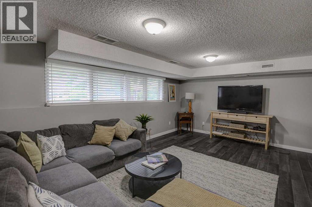 217 26 Avenue Ne, Calgary, Alberta  T2E 1Z1 - Photo 21 - A2317761