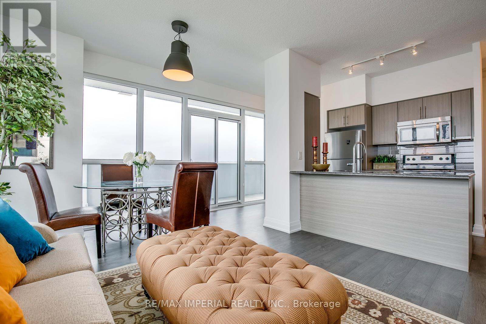 711 - 65 Speers Road, Oakville, Ontario  L6K 0J1 - Photo 8 - W13465002
