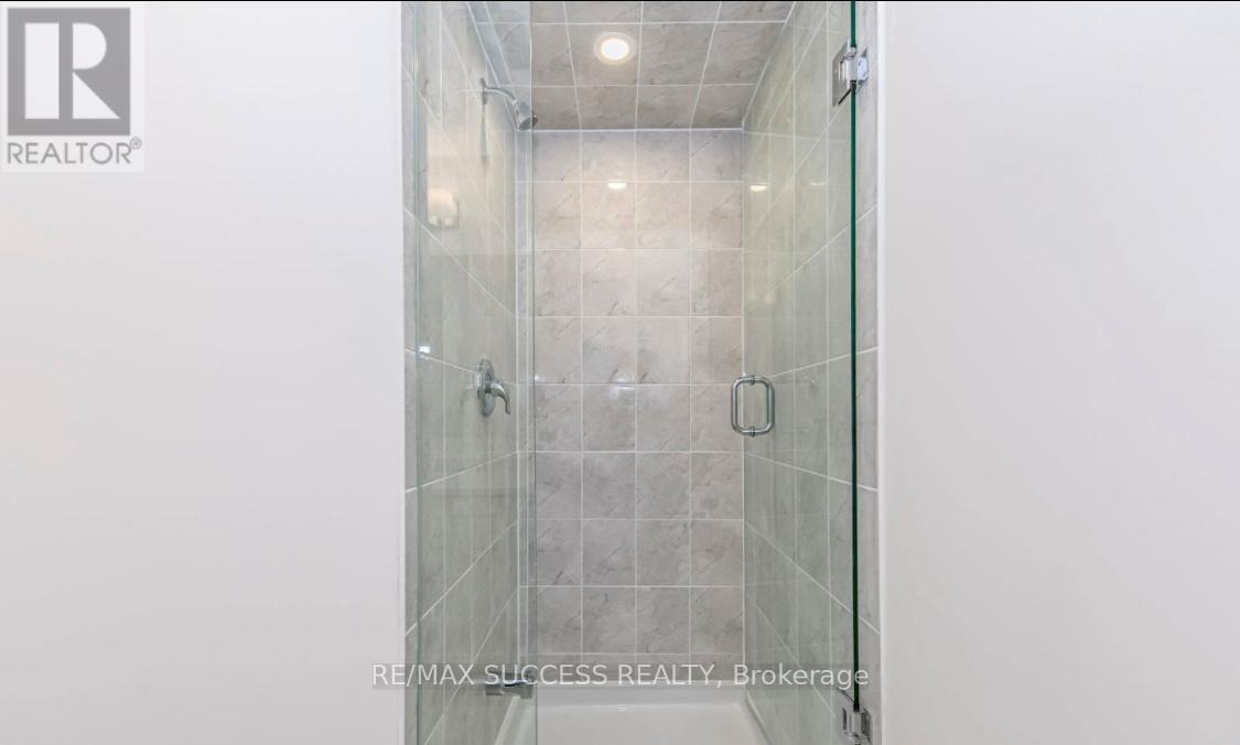 1538 Wellwood Terrace, Milton, Ontario  L9V 1V4 - Photo 18 - W13465024
