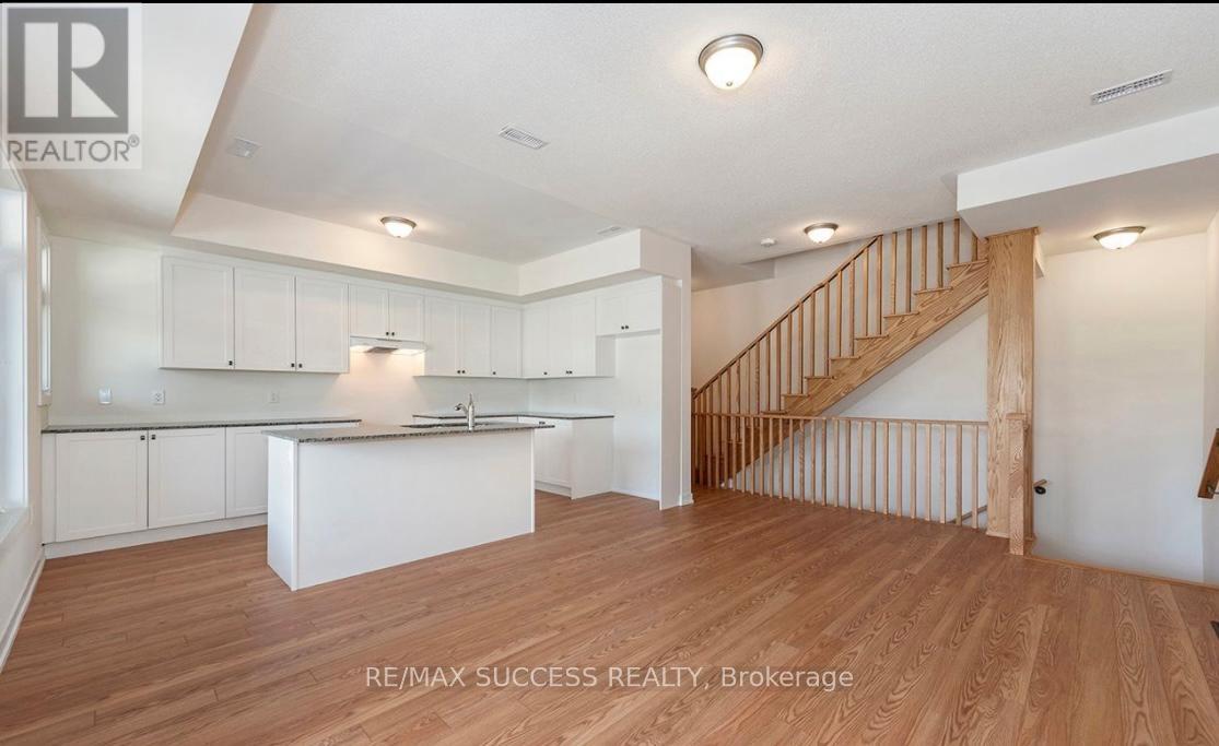 1538 Wellwood Terrace, Milton, Ontario  L9V 1V4 - Photo 6 - W13465024