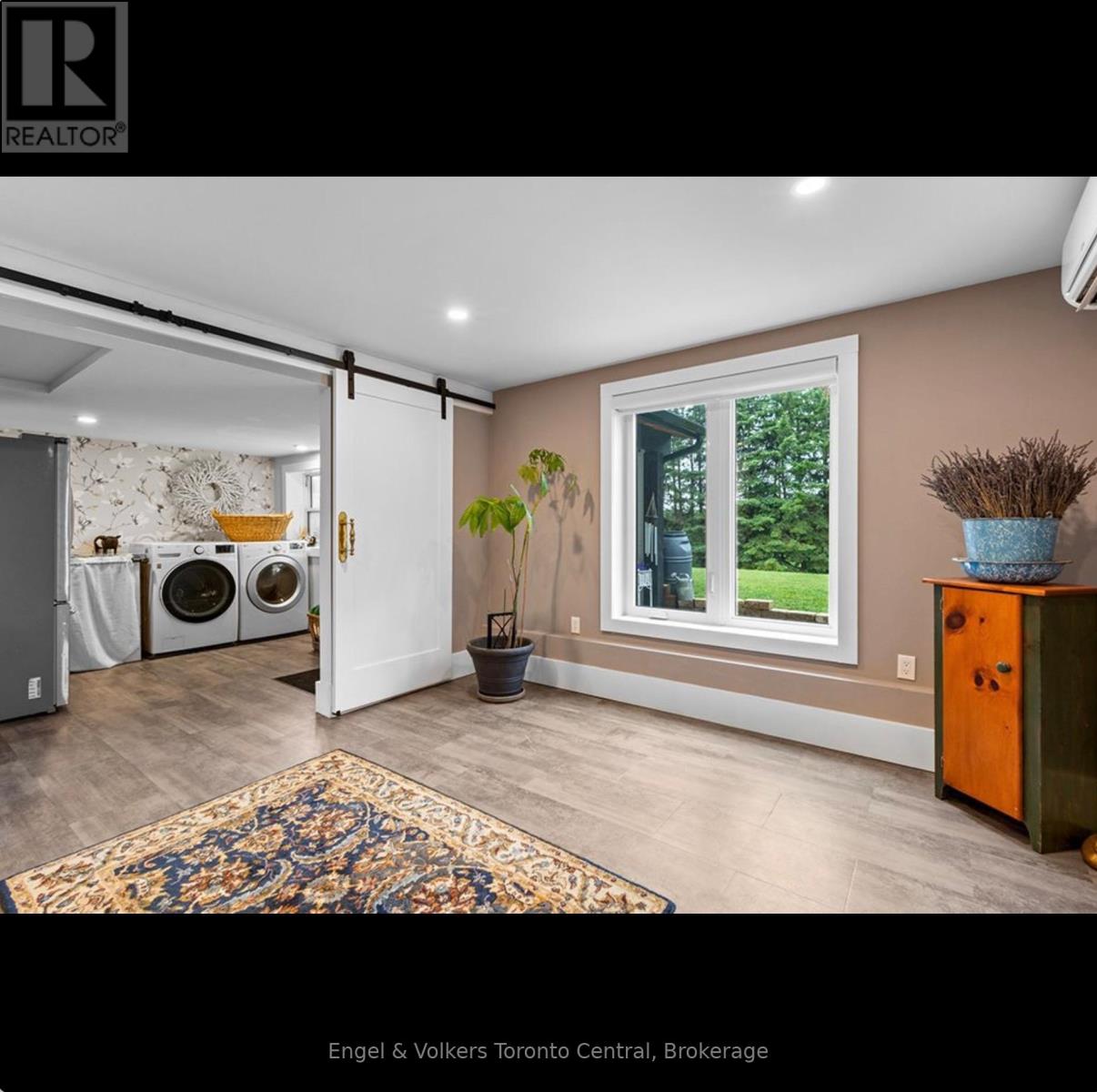 9263 91 County Road, Clearview, Ontario  L0M 1H0 - Photo 32 - S12745154