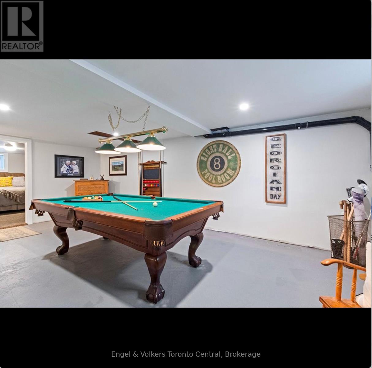 9263 91 County Road, Clearview, Ontario  L0M 1H0 - Photo 34 - S12745154