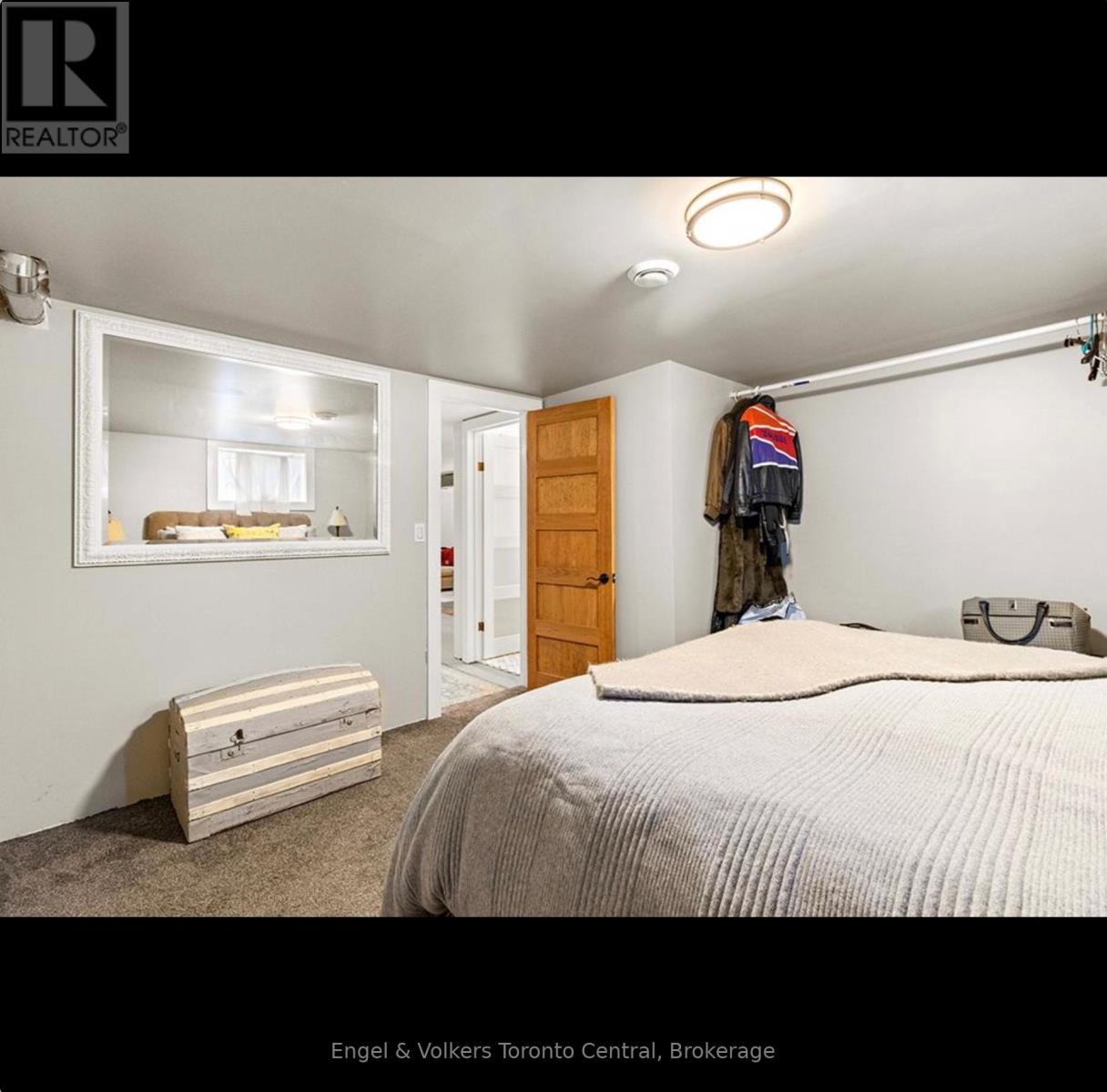 9263 91 County Road, Clearview, Ontario  L0M 1H0 - Photo 35 - S12745154