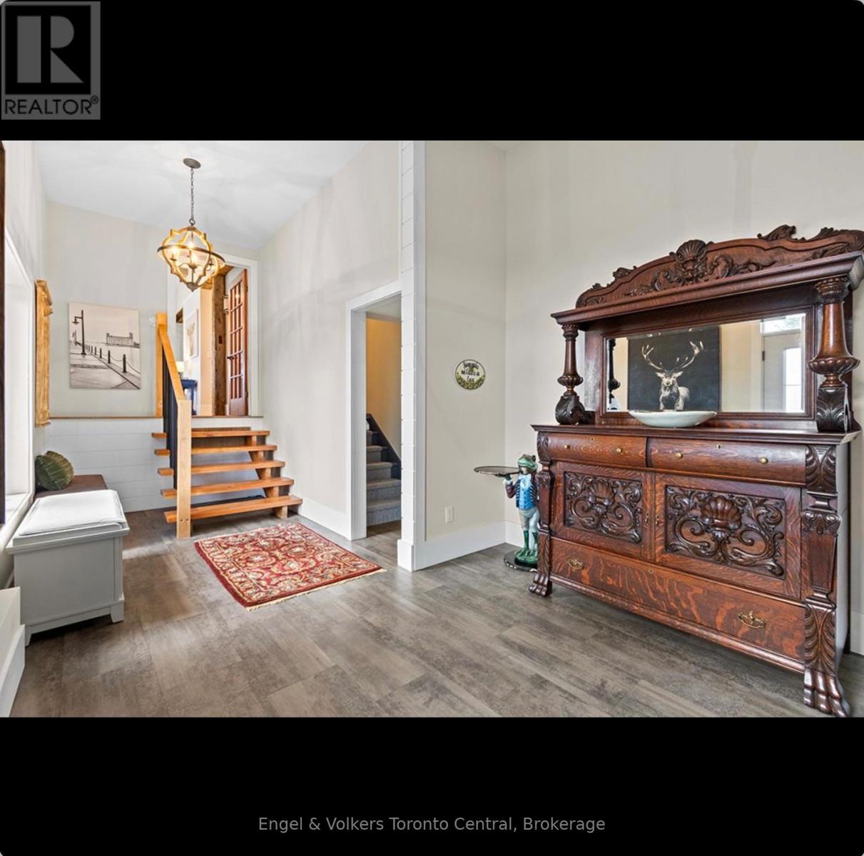 9263 91 County Road, Clearview, Ontario  L0M 1H0 - Photo 8 - S12745154