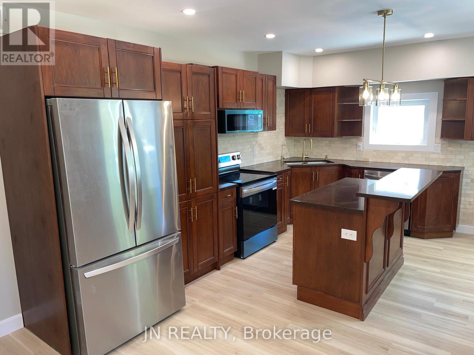 1962 Franklin Avenue W, Sarnia, Ontario  N0N 1C0 - Photo 14 - X13465008