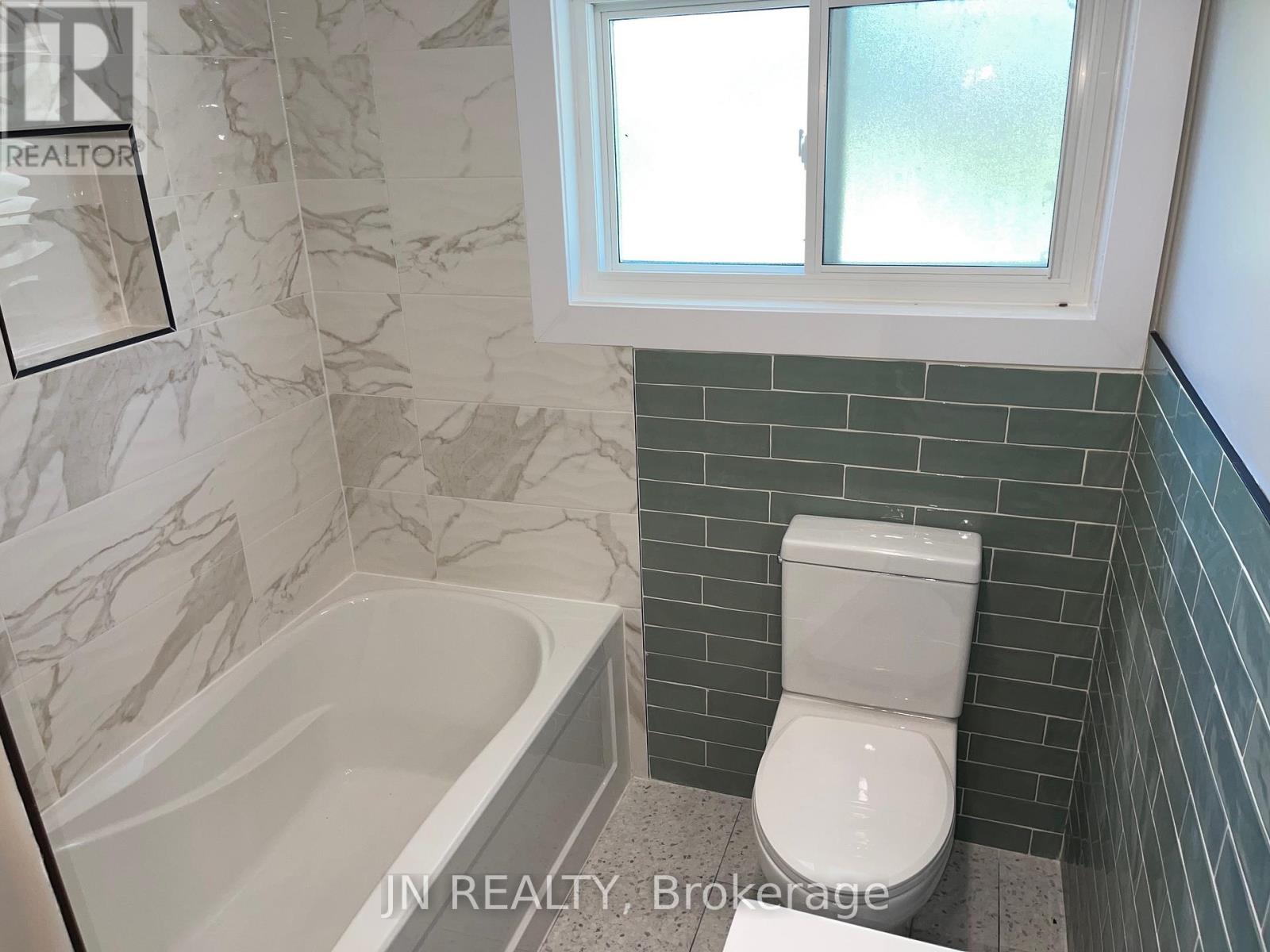 1962 Franklin Avenue W, Sarnia, Ontario  N0N 1C0 - Photo 32 - X13465008