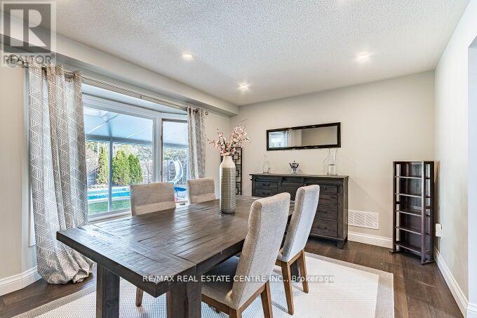 33 Strathroy Crescent, Hamilton, Ontario  L8B 0K9 - Photo 15 - X13465022