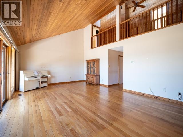 3377 Malaspina Ave, Powell River, British Columbia  V8A 5J2 - Photo 18 - 20006