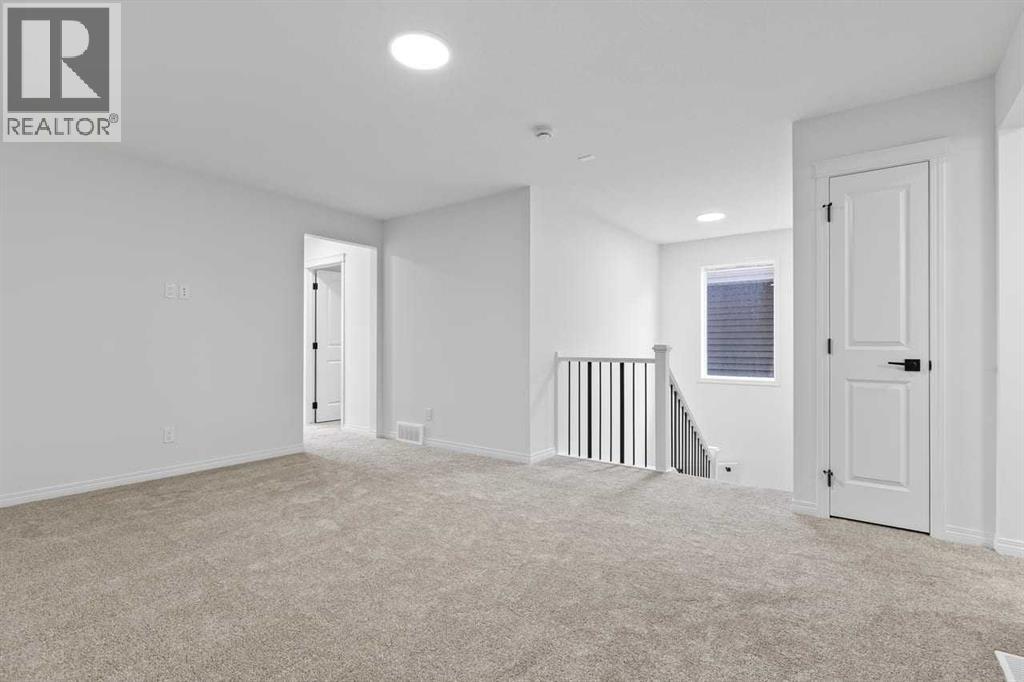 138 Corner Glen Square Ne, Calgary, Alberta  T3N 2S2 - Photo 29 - A2321292