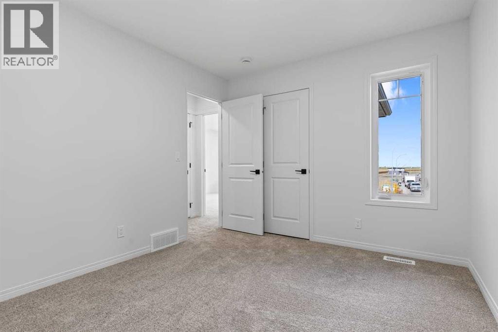 138 Corner Glen Square Ne, Calgary, Alberta  T3N 2S2 - Photo 39 - A2321292