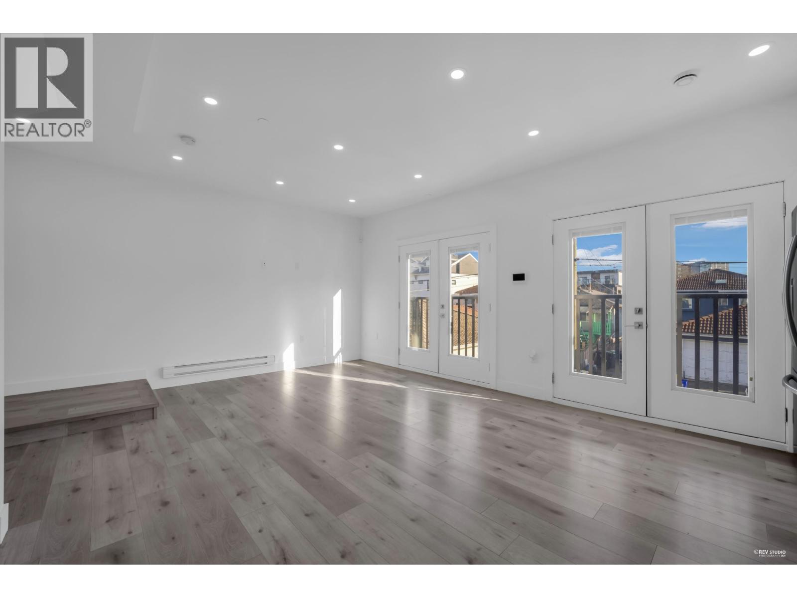 5140 Slocan Street, Vancouver, British Columbia  V5R 2A5 - Photo 7 - R3137757