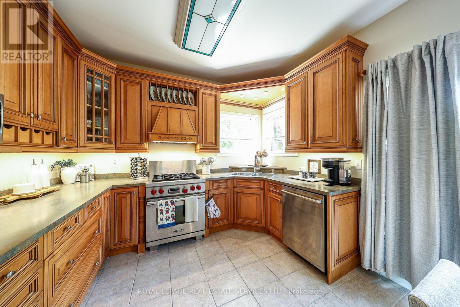 10 Sandway Crescent, Vaughan, Ontario  L6A 2M1 - Photo 19 - N13453814
