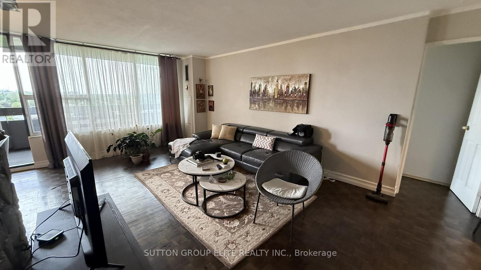 1110 - 11 Wincott Drive, Toronto, Ontario  M9R 2R9 - Photo 10 - W13465064