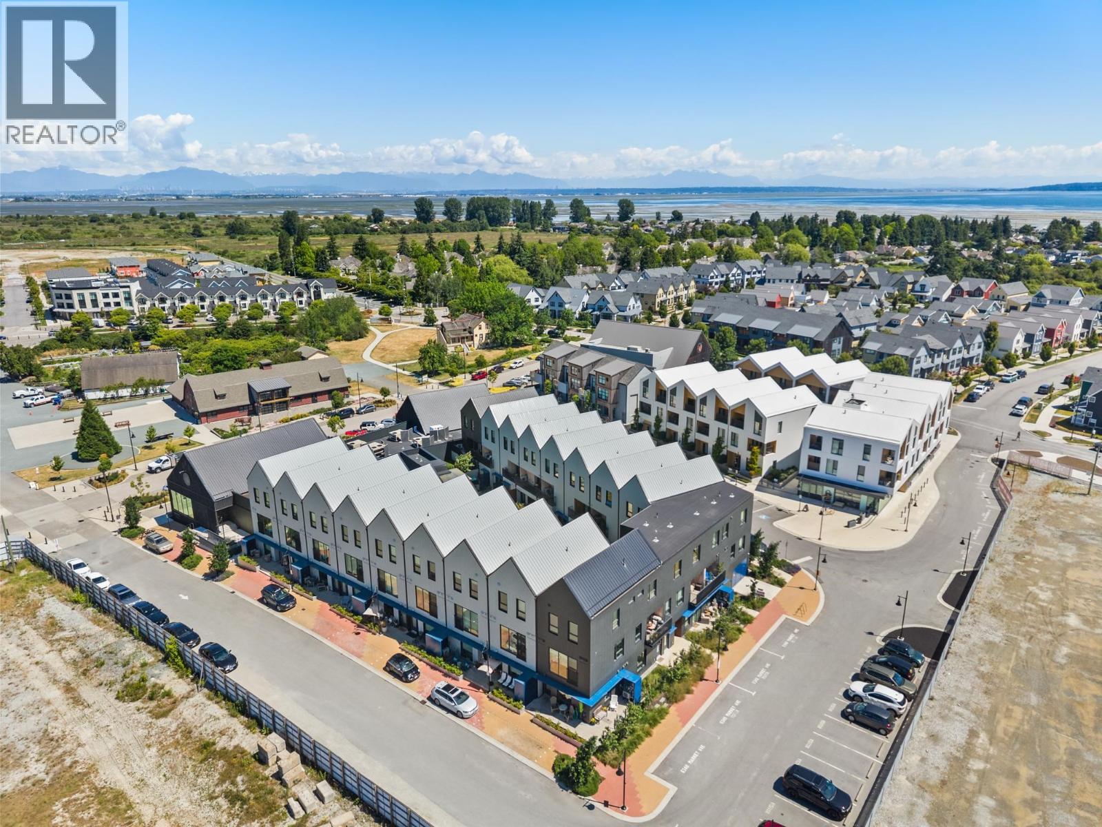 5 6340 MARKET AVENUE, Delta, British Columbia