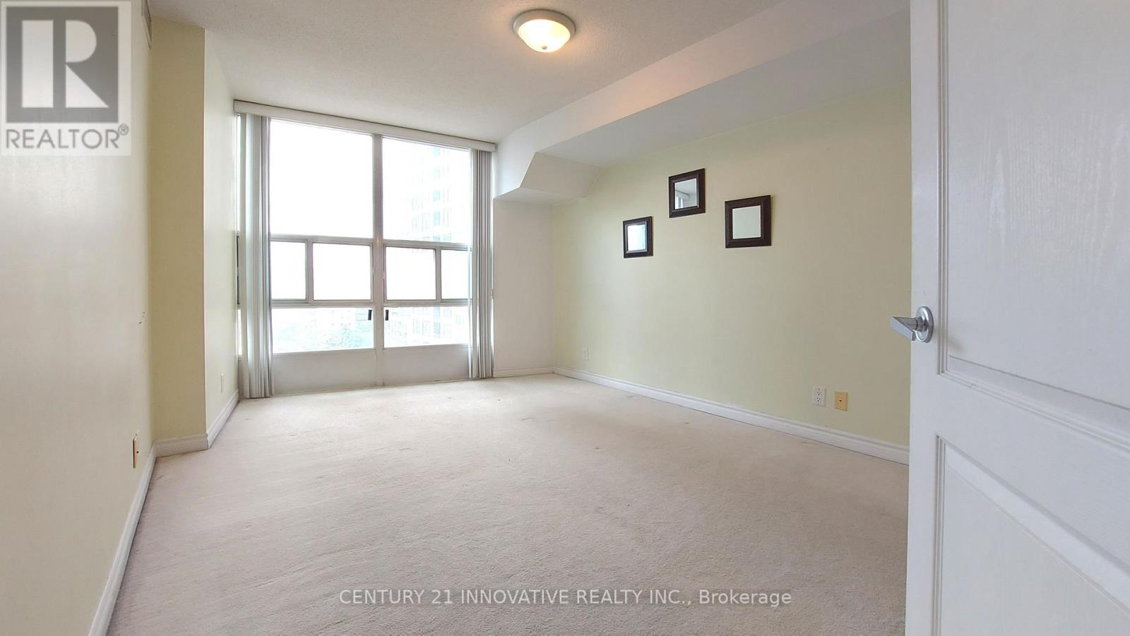 1012 - 33 Elm Drive, Mississauga, Ontario  L5B 4M2 - Photo 10 - W13465104