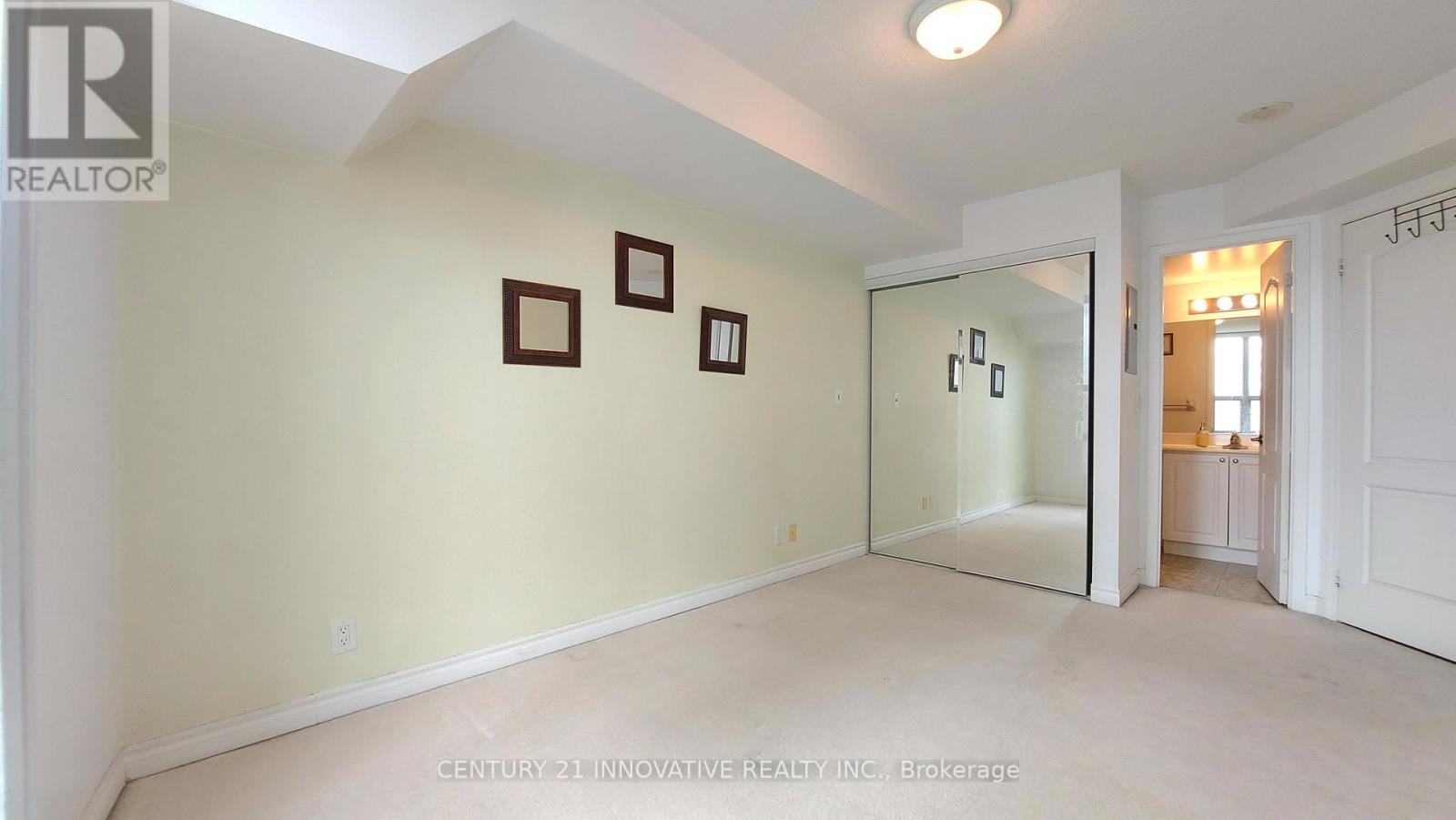 1012 - 33 Elm Drive, Mississauga, Ontario  L5B 4M2 - Photo 11 - W13465104
