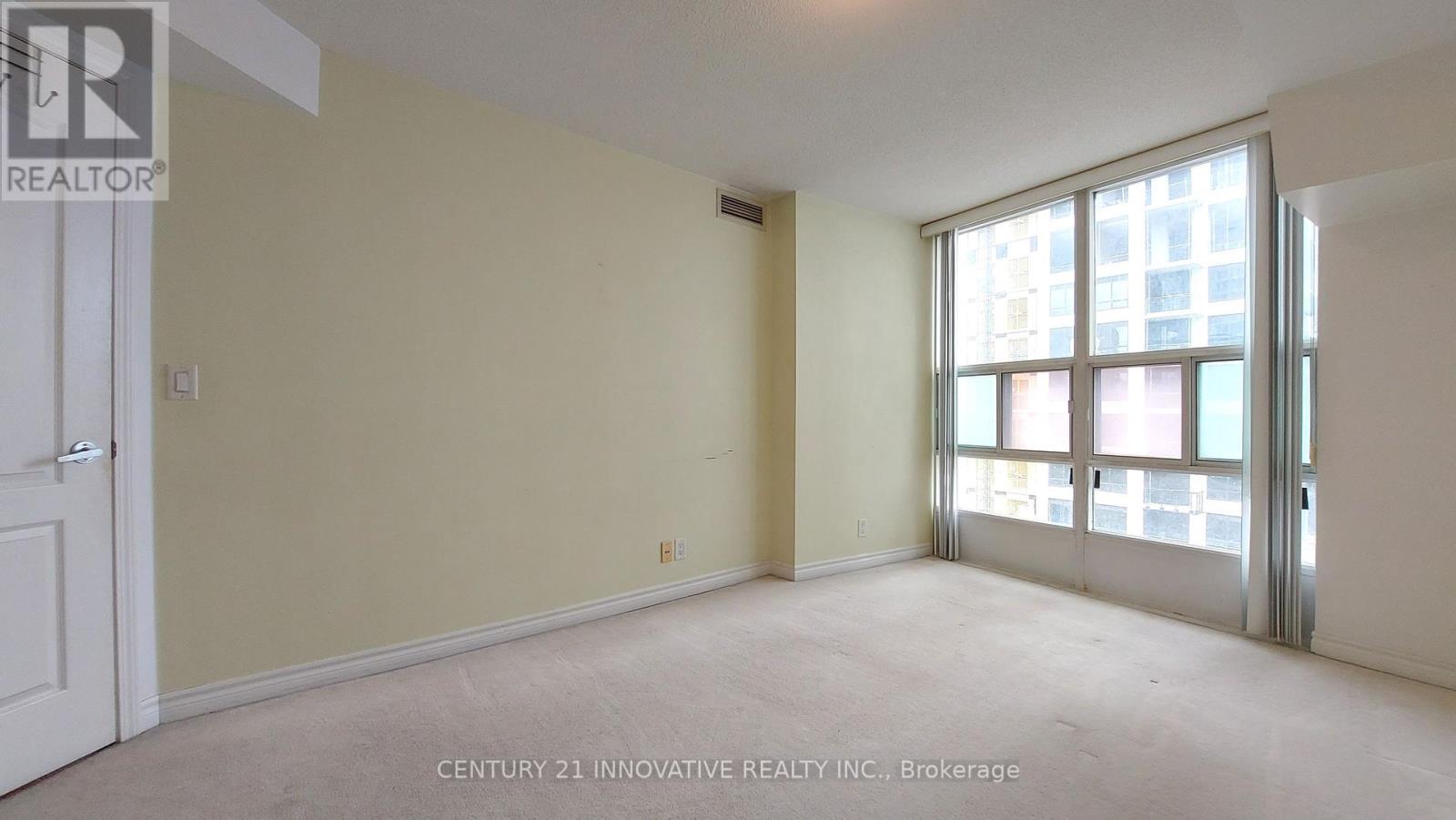 1012 - 33 Elm Drive, Mississauga, Ontario  L5B 4M2 - Photo 13 - W13465104