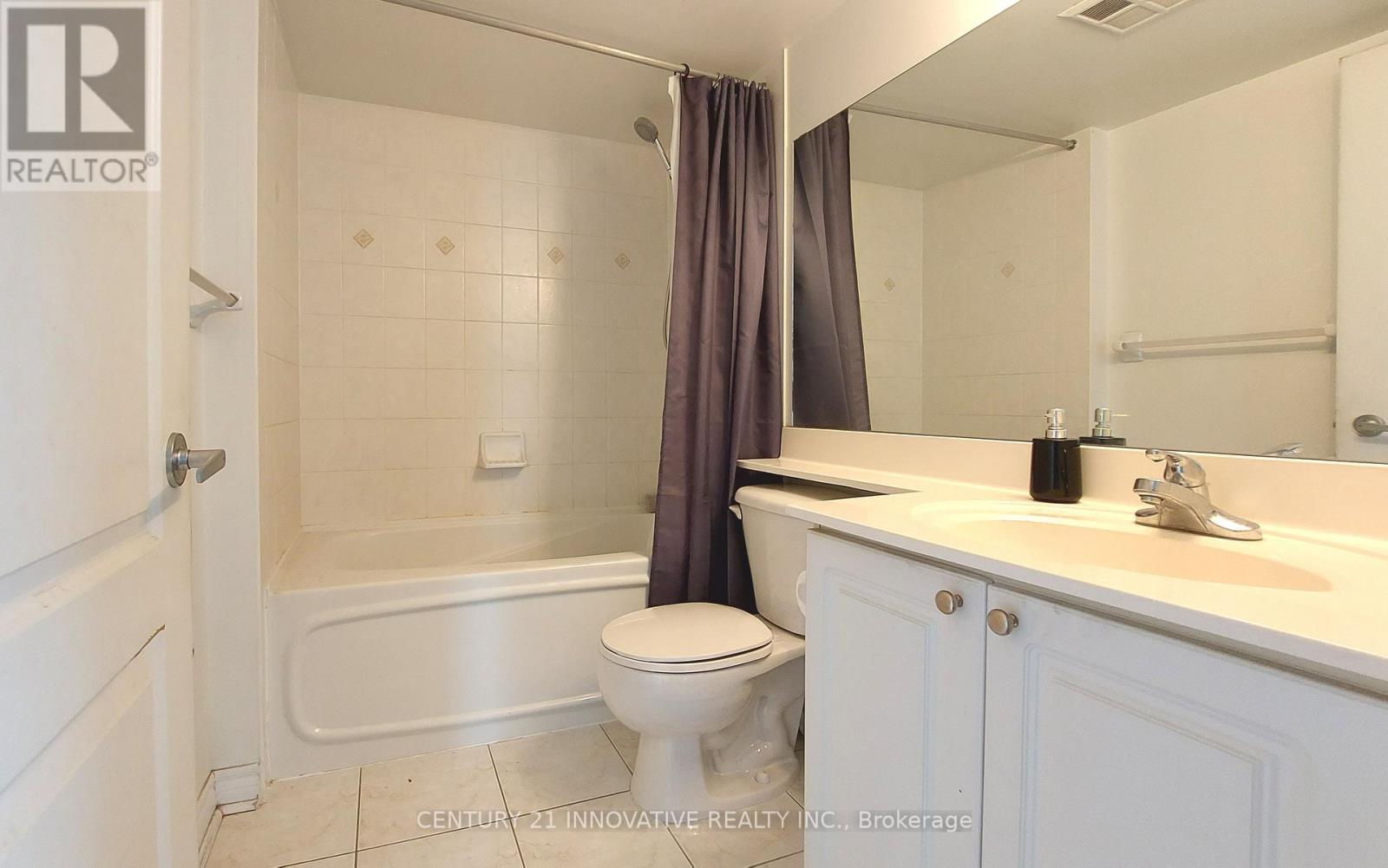1012 - 33 Elm Drive, Mississauga, Ontario  L5B 4M2 - Photo 16 - W13465104