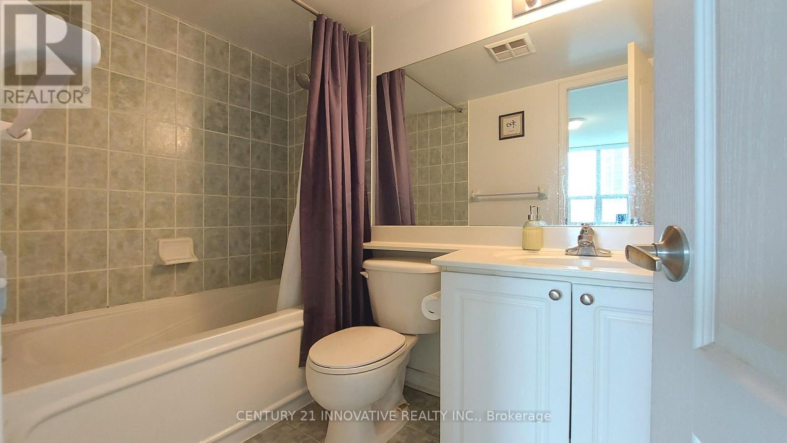 1012 - 33 Elm Drive, Mississauga, Ontario  L5B 4M2 - Photo 17 - W13465104