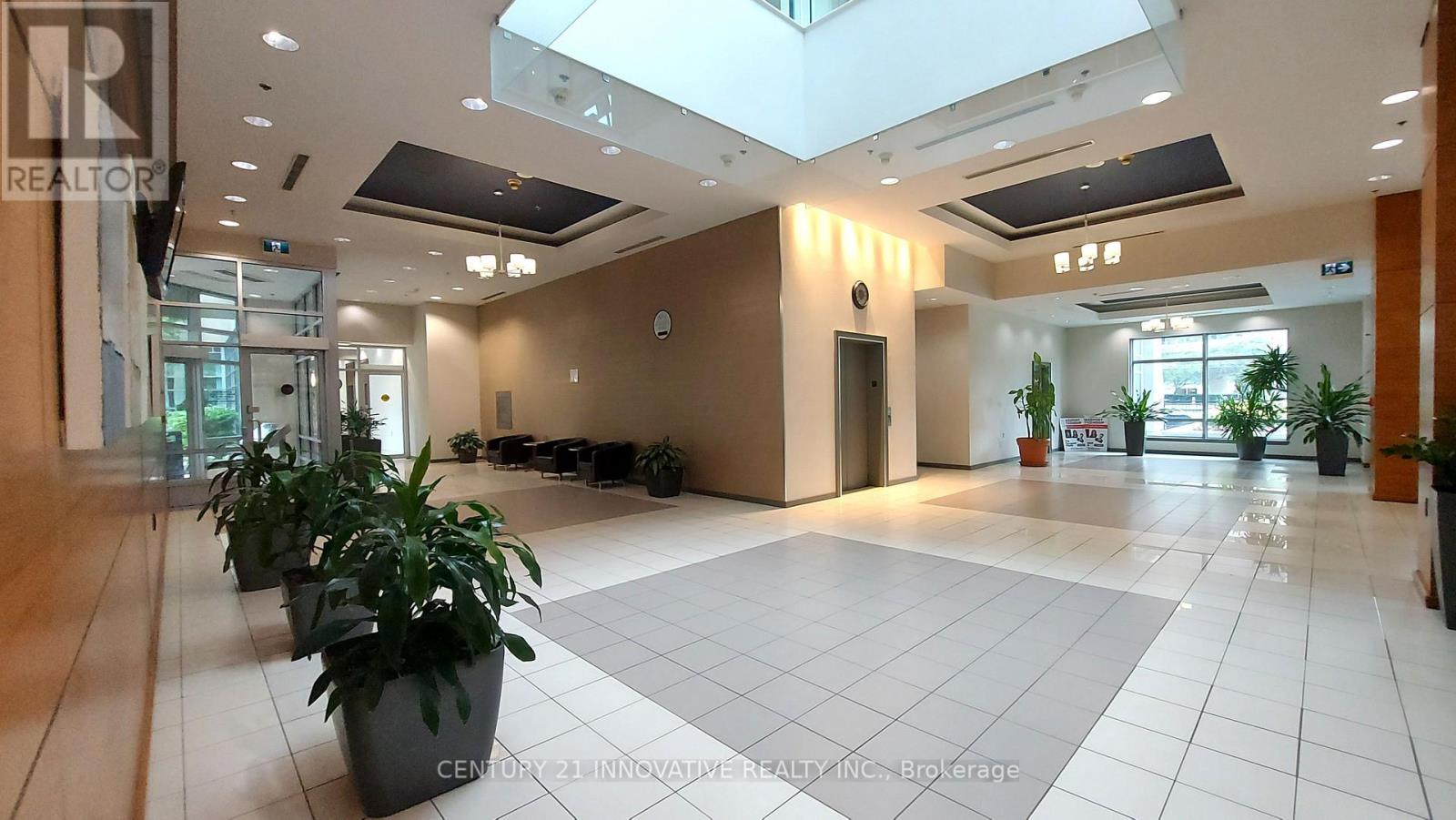 1012 - 33 Elm Drive, Mississauga, Ontario  L5B 4M2 - Photo 18 - W13465104