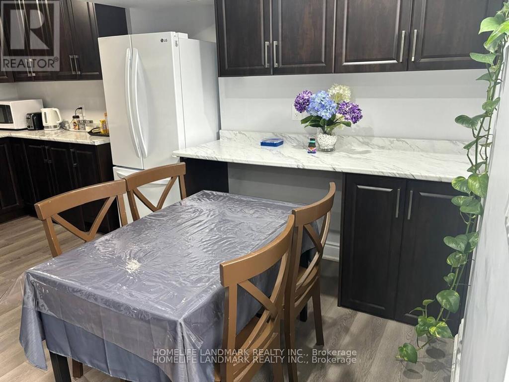 794 Biggar Heights E, Milton, Ontario  L9T 0G7 - Photo 7 - W13465112