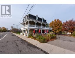 2607 OLD MONTREAL ROAD, Ottawa, Ontario