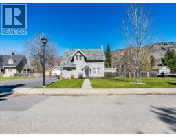 300 KOOTENAY Avenue, Trail, British Columbia