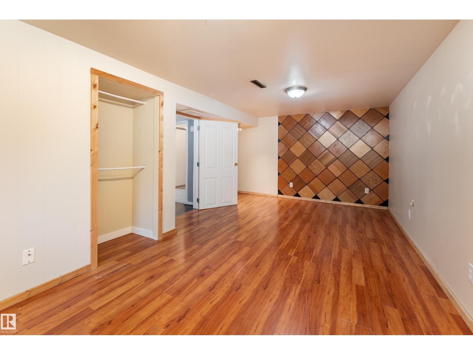 7528 82 Av NW, Edmonton, Alberta  T6C 0X9 - Photo 34 - E4494541