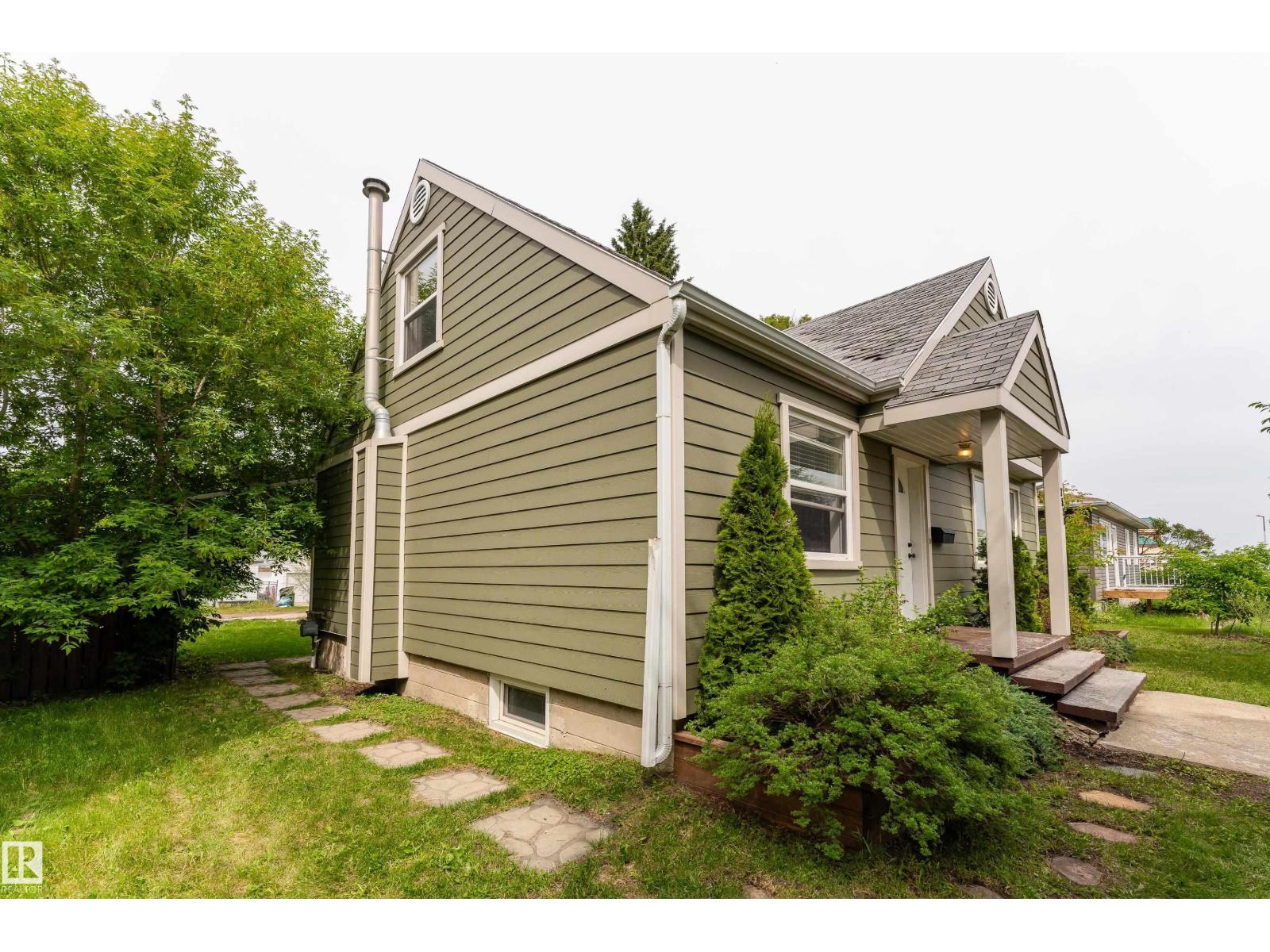 7528 82 Av NW, Edmonton, Alberta  T6C 0X9 - Photo 54 - E4494541