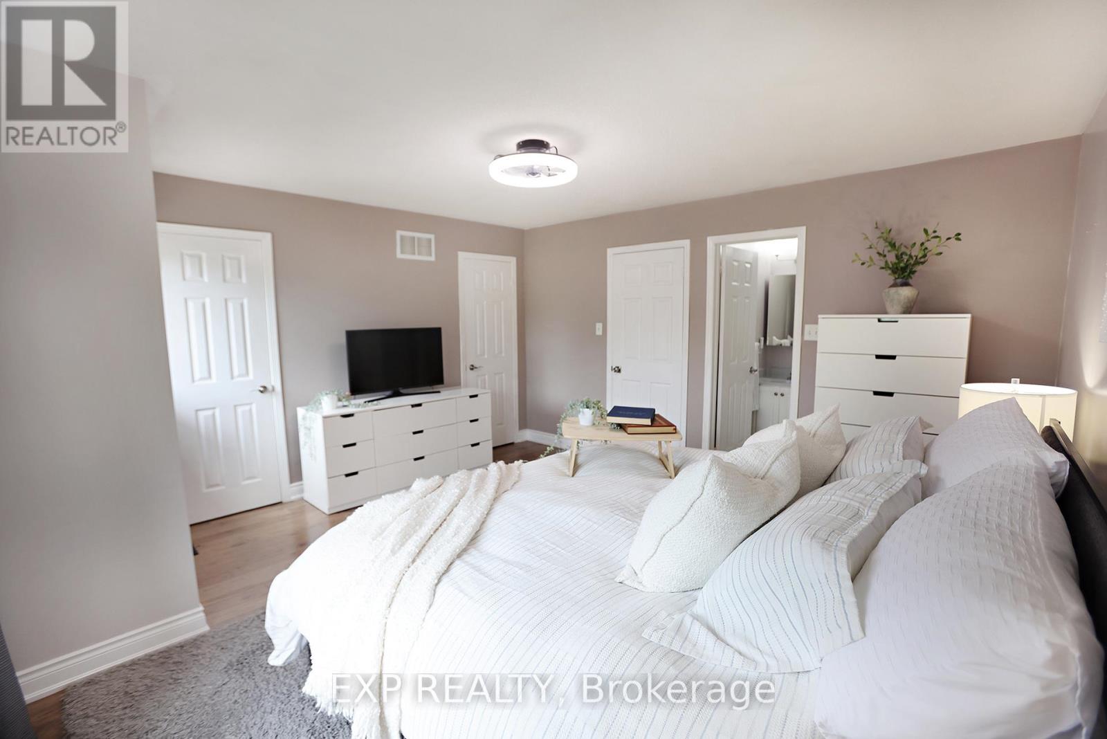 1815 Mccoy Avenue, Burlington, Ontario  L7L 7L8 - Photo 29 - W13465130