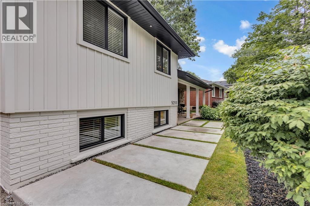 5211 Tamarac Drive, Burlington, Ontario  L7L 3N3 - Photo 4 - 40840629