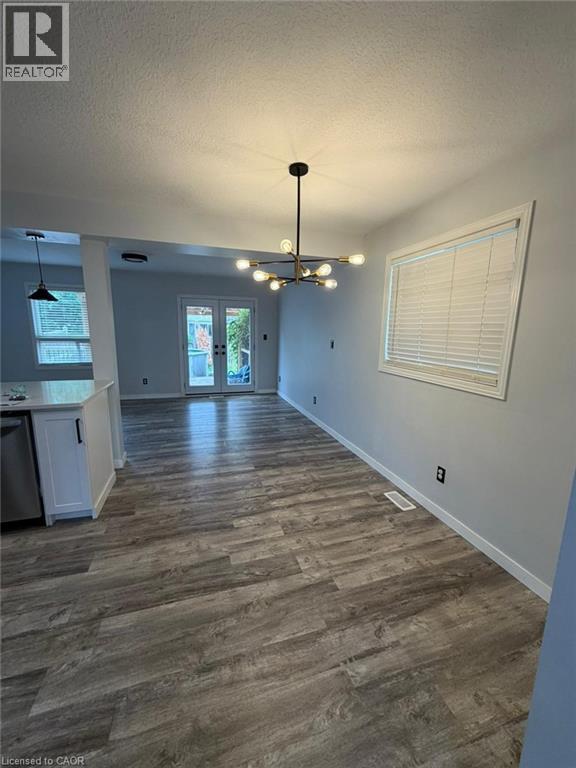 34 Mountain Laurel Crescent, Kitchener, Ontario  N2E 3W9 - Photo 3 - 40841224