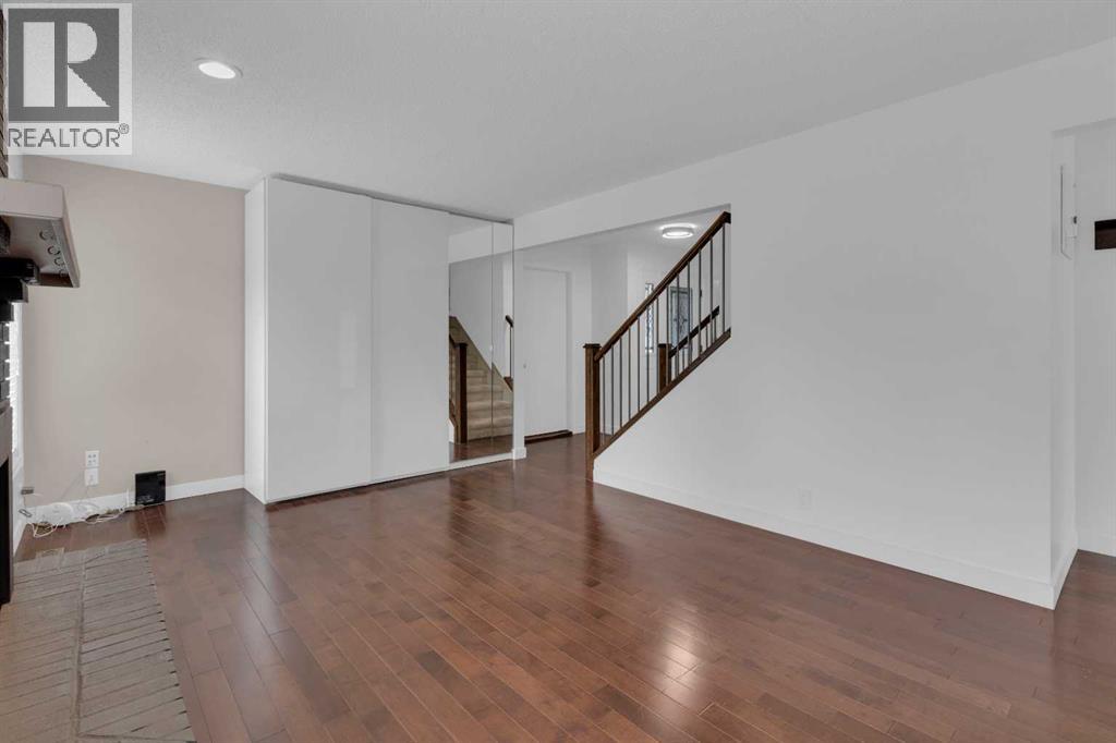 6104 Dalcastle Link, Calgary, Alberta  T3A 2P5 - Photo 14 - A2313874