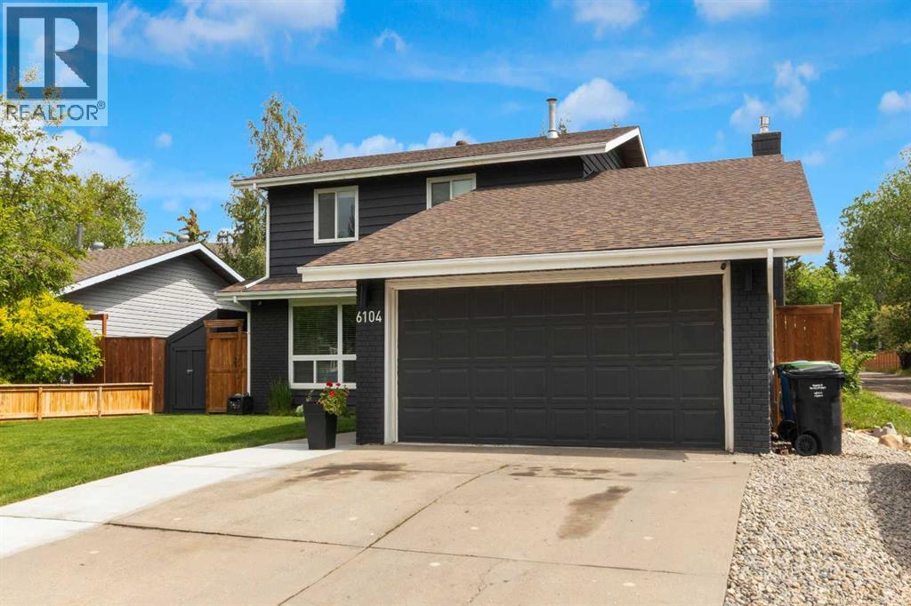 6104 Dalcastle Link, Calgary, Alberta  T3A 2P5 - Photo 2 - A2313874