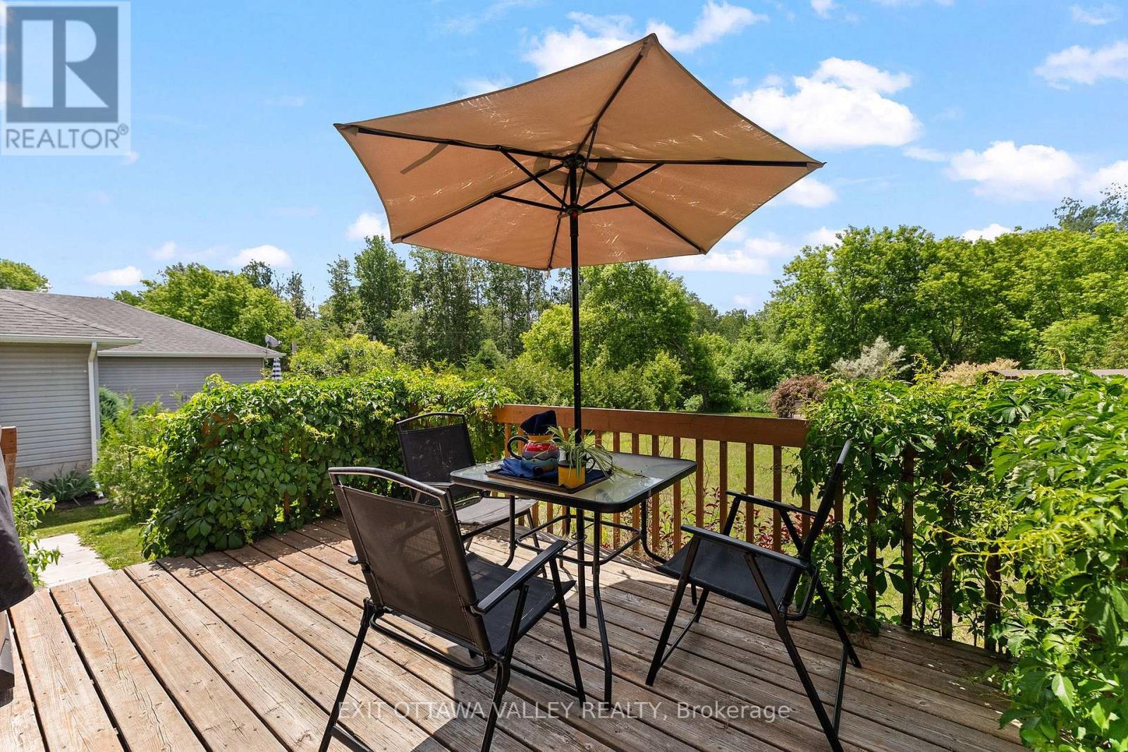 9 Minto Street, Whitewater Region, Ontario  K0J 1C0 - Photo 34 - X13465198