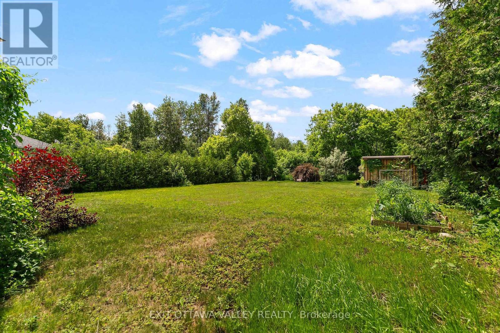 9 Minto Street, Whitewater Region, Ontario  K0J 1C0 - Photo 42 - X13465198
