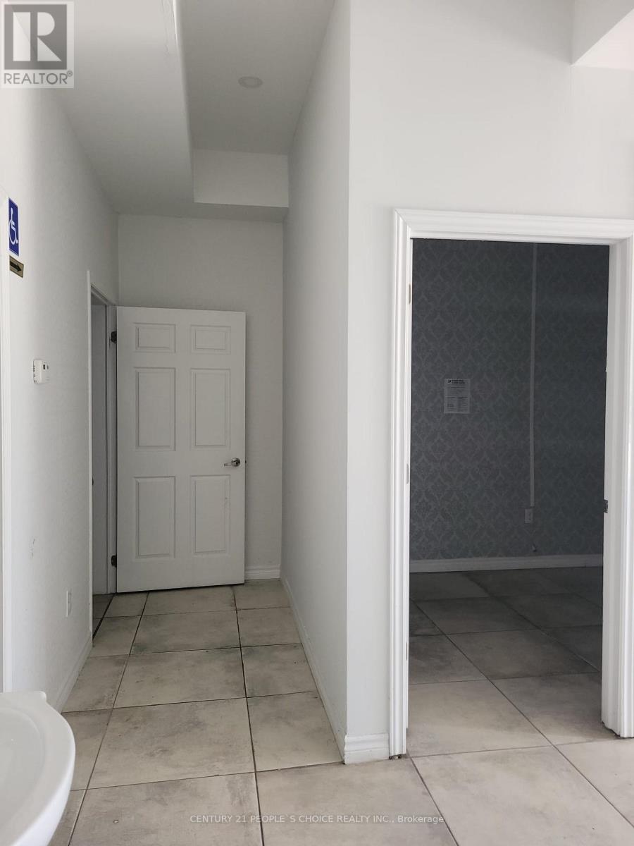 Unit-2 - 58 Commuter Drive, Brampton, Ontario L7A 0R3 - Photo 10 - W13114322
