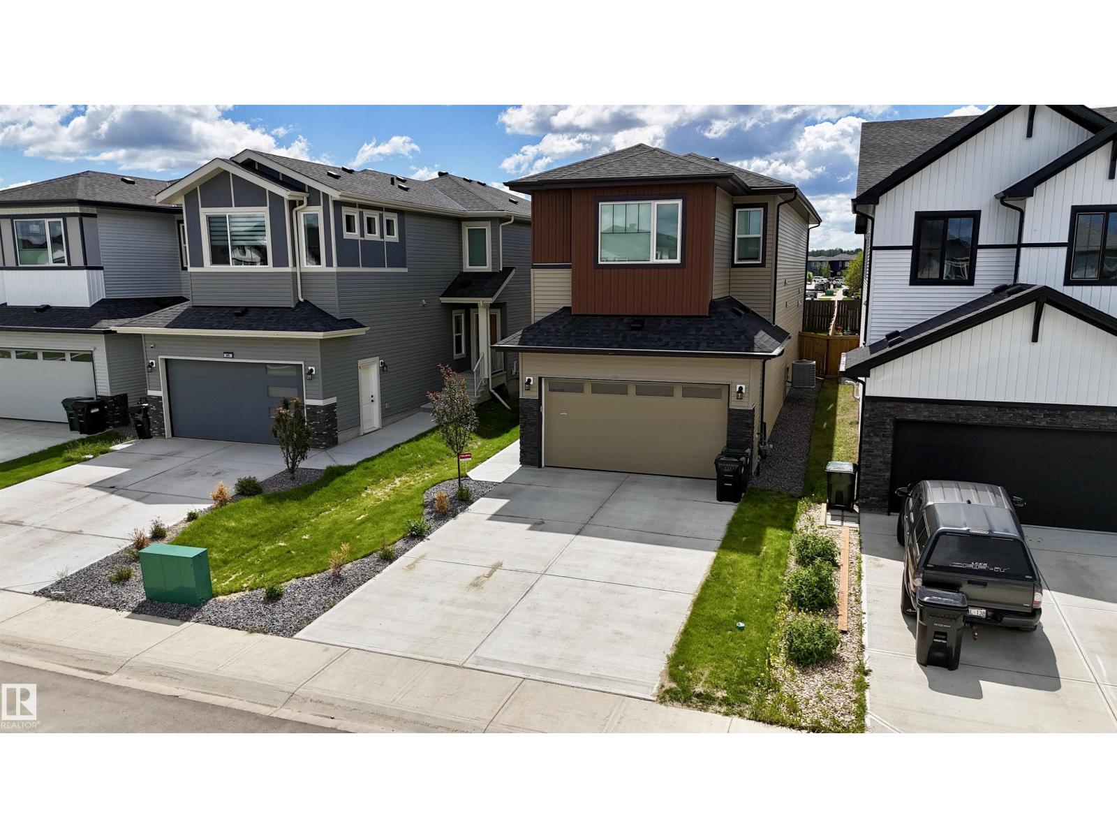 63 Penn Pl, Spruce Grove, Alberta  T7X 2W7 - Photo 2 - E4494524