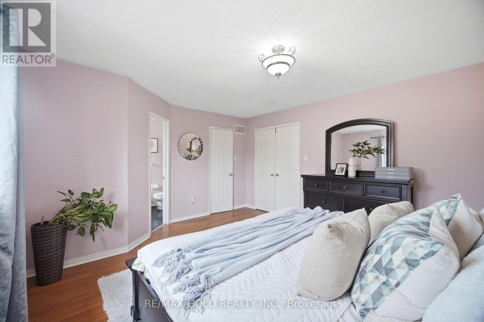 143 Royal Orchard Drive, Brampton, Ontario  L6X 4K6 - Photo 24 - W13465188