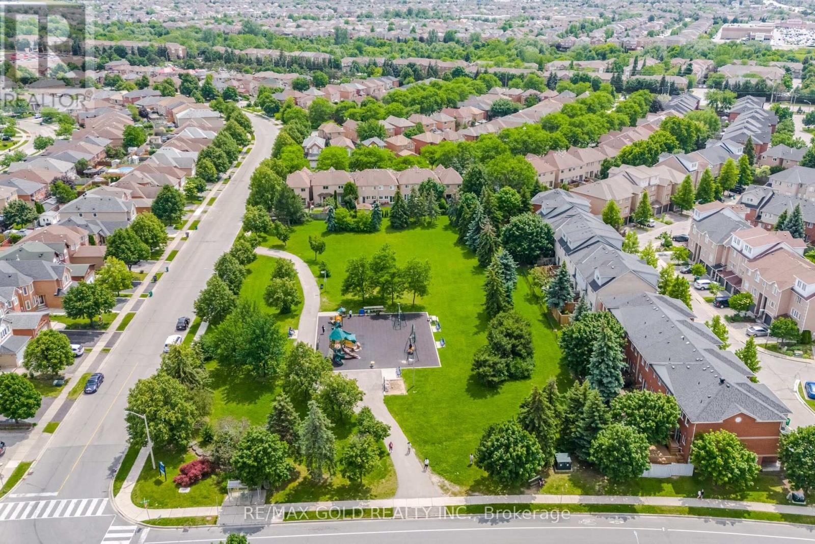 143 Royal Orchard Drive, Brampton, Ontario  L6X 4K6 - Photo 46 - W13465188
