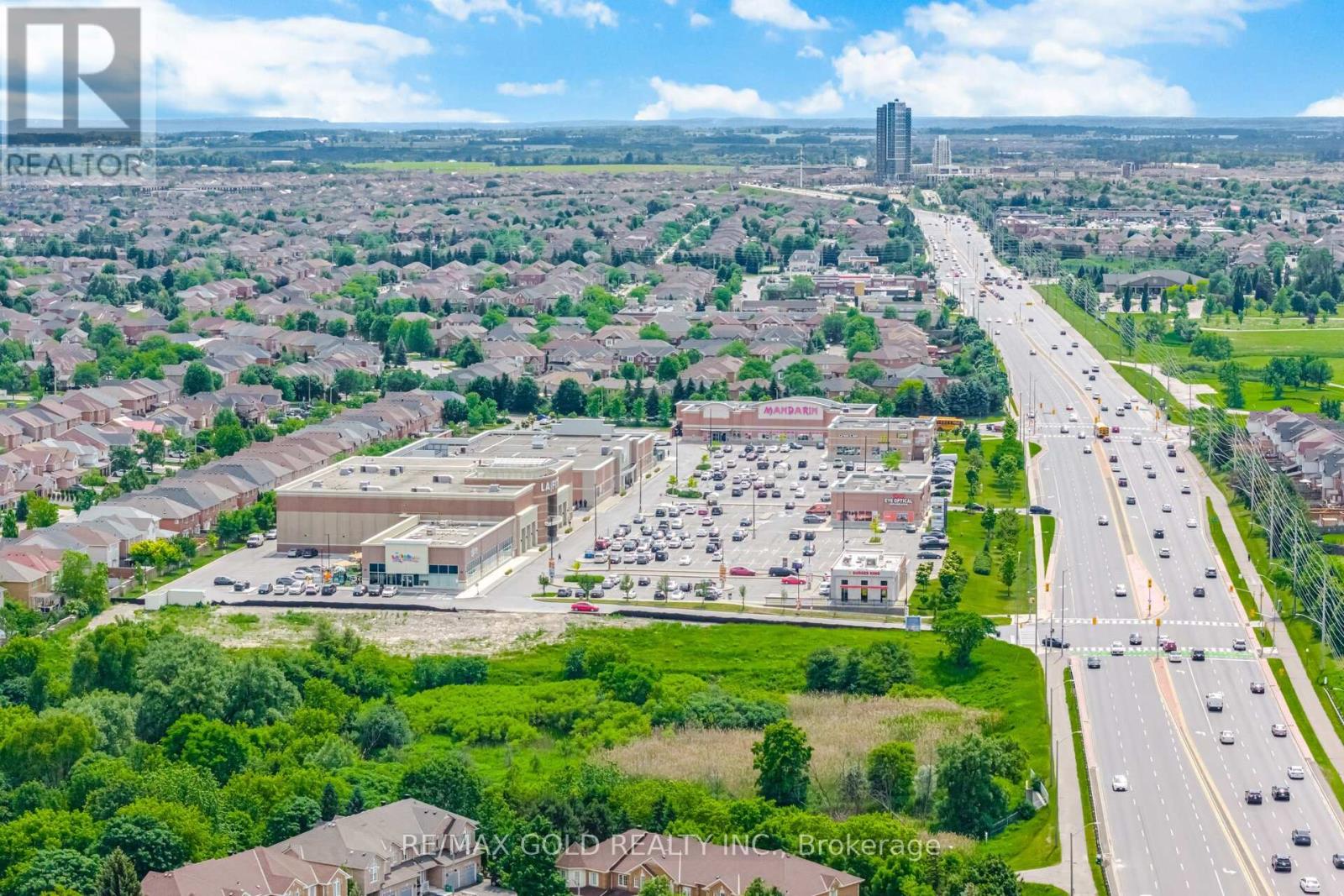 143 Royal Orchard Drive, Brampton, Ontario  L6X 4K6 - Photo 47 - W13465188